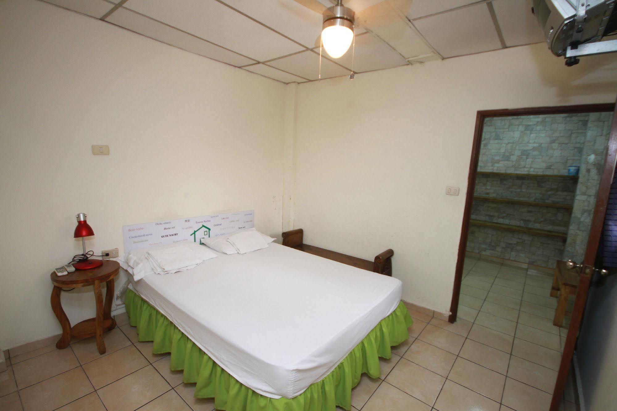 Hostal Casa Verde Santa Ana Ngoại thất bức ảnh